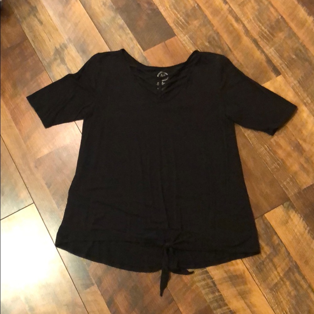 Caged top with tie